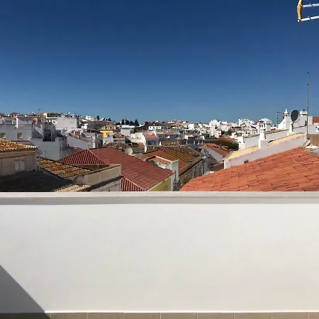 Henri's - Centre Apartmán Lagos