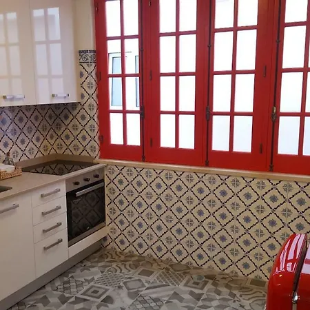 Henri's - Centre * 라고스